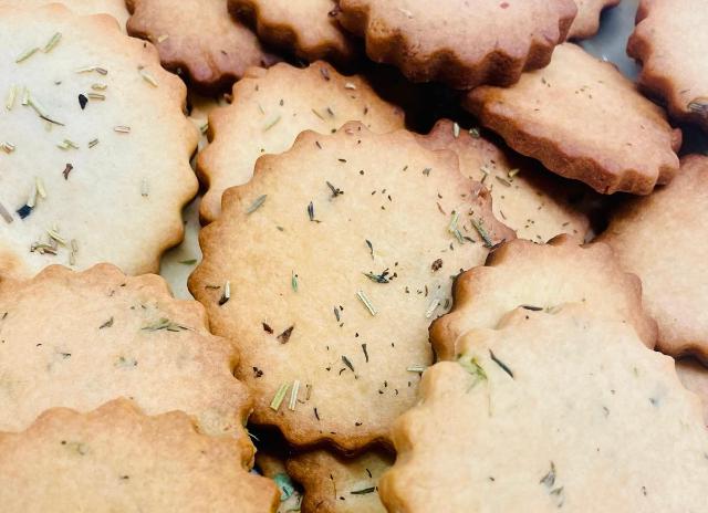 Wildkräuterplätzchen