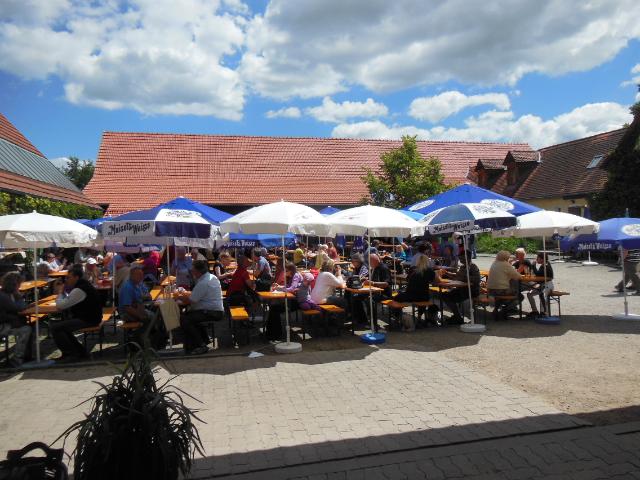 Storchenfest am Lindenhof Innenhof
