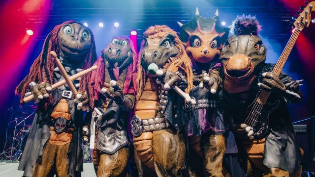 Metal-Dinos
