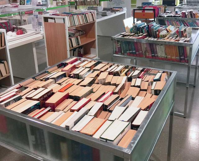 Alte Bücher in Schütten