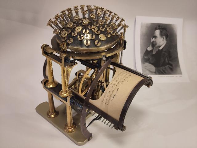 Die Schreibkugel von Friedrich Nietzsche