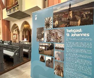 Roll-up Ausstellung in Stadtkirche