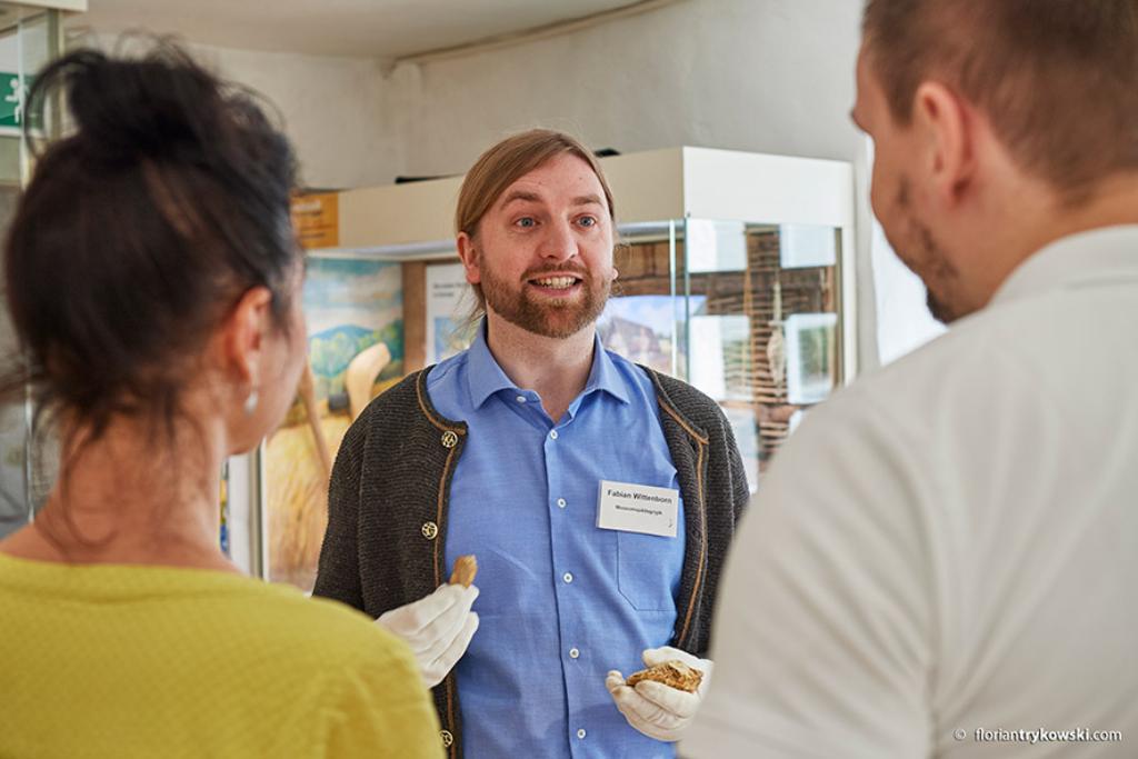 Museumspädagoge im Gespräch