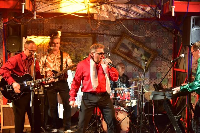 Die Band Priscillas Rache auf der Bühne