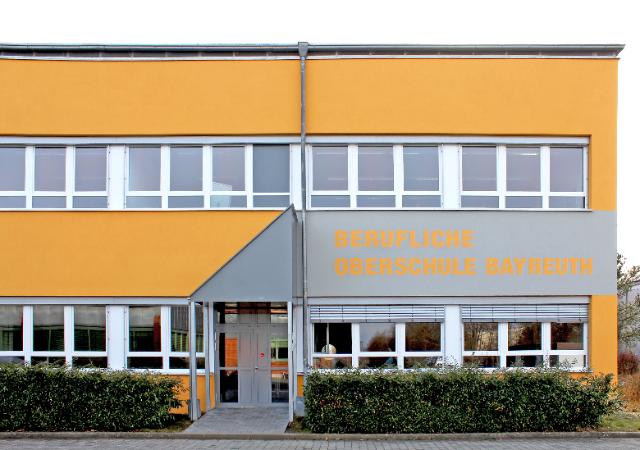 Foto des Schulgebäudes