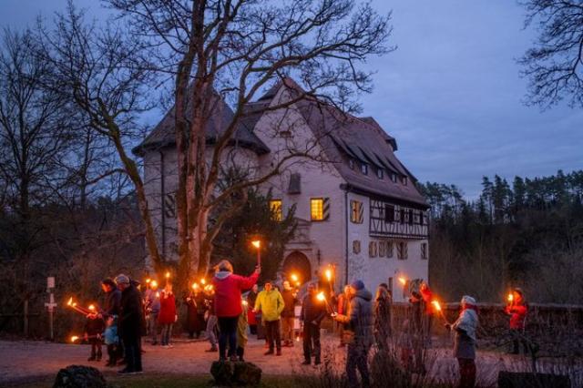 Hoehlenzauber_Herbst und Winter 2_Burg Rabenstein
