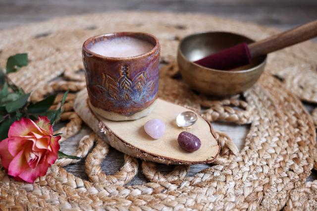 Klangschale und Kakao Schale